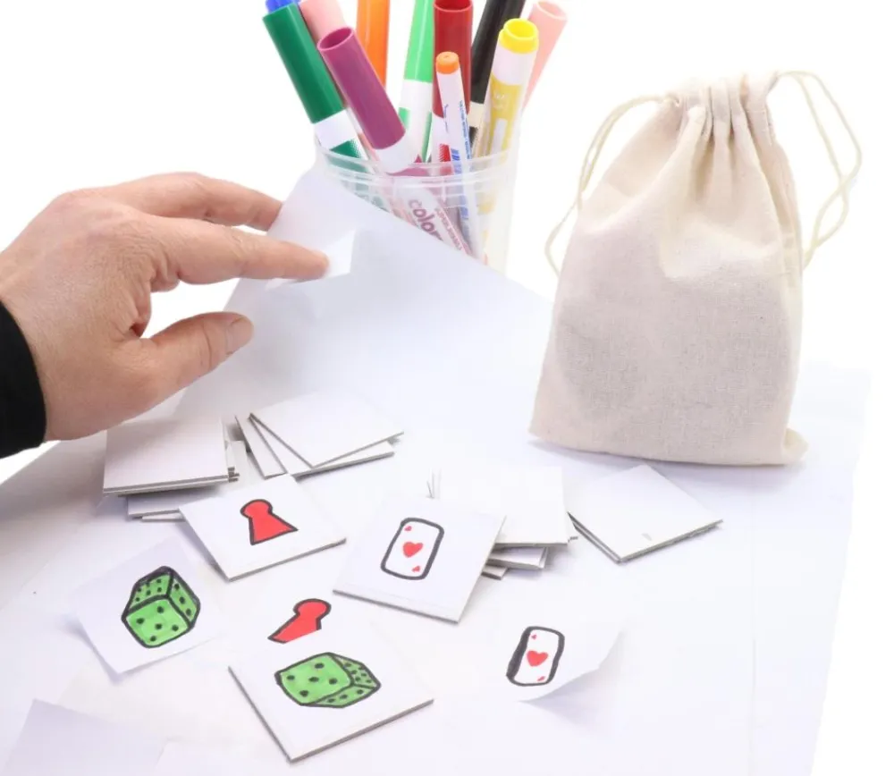 Tout Pour le Jeu Kit création mémo 4 cm (24 tuiles, sac et étiquettes imprimables)
