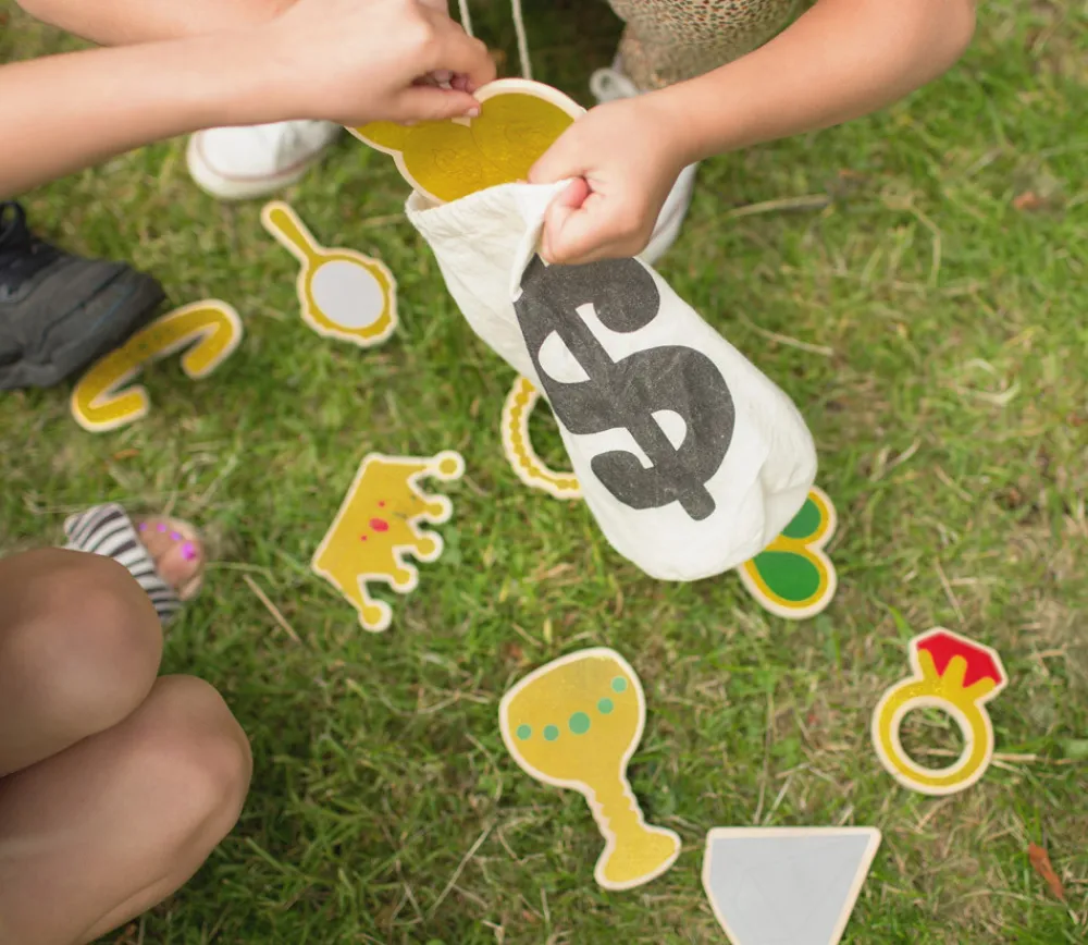 Enfant Tout Pour le Jeu Le voleur - 11 pièces en bois - Jeu de groupe