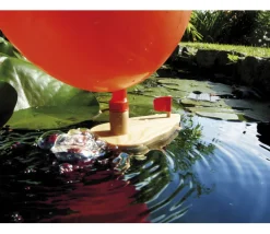 Tout Pour le Jeu Mini bateau bois ballon à propulsion
