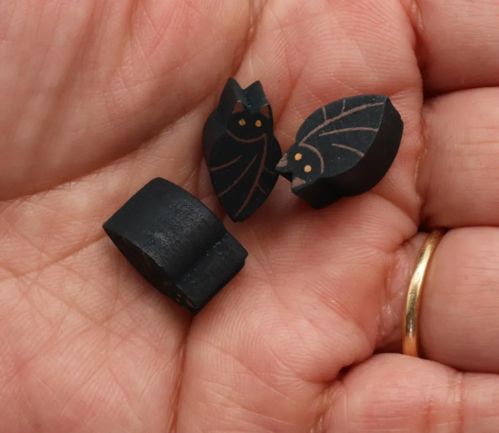Tout Pour le Jeu Pion Chauve-souris en bois 15 x 9 x 10 mm