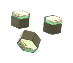Tout Pour le Jeu Pion de jeu tissu habit plié en bois 14 x 16 x 10 mm