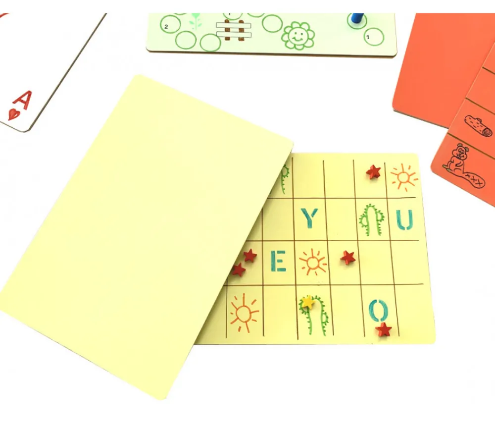 Tout Pour le Jeu Plateau de jeu A4 neutre - 29 x 20 cm (1 couleur au choix)