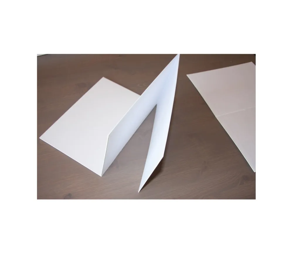 Tout Pour le Jeu PR3 Plateau de jeux 554 x 380 mm grand format pliable en 4 rectangle