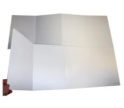 Tout Pour le Jeu PR5 Plateau de jeux 840 x 600 mm GEANT pliable en 8 rectangle