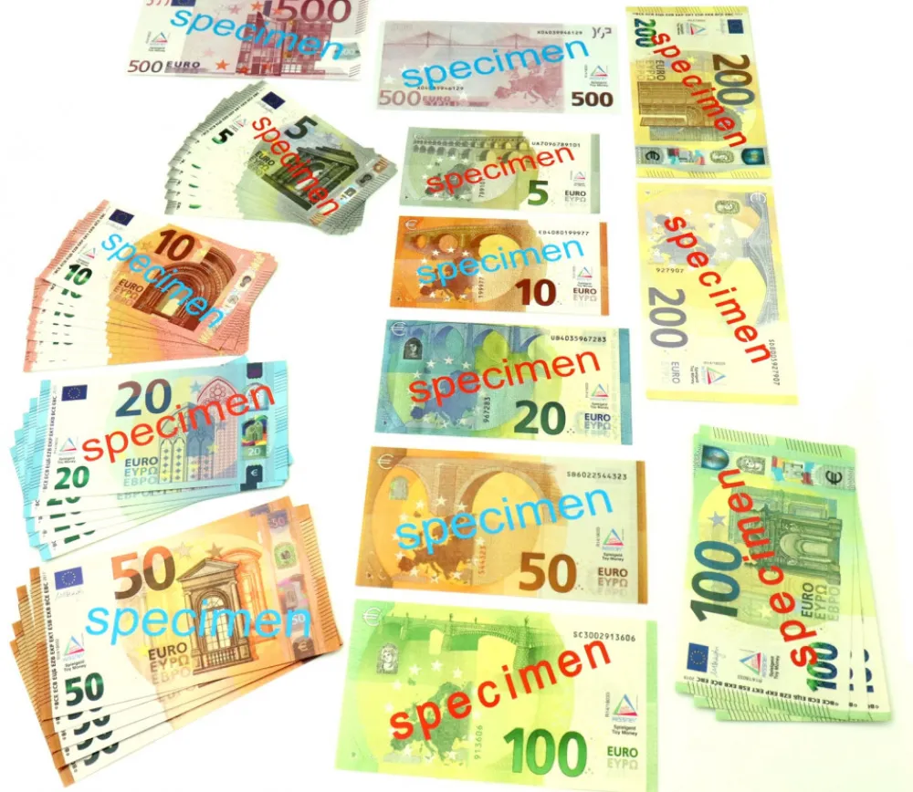 Tout Pour le Jeu Set 40 billets euros factices pour jeux argent très réalistes