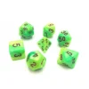 Tout Pour le Jeu Set 7 dés multi-faces nacrés verts et jaunes