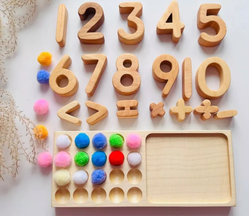 Tout Pour le Jeu Tableau de calcul en bois Montessori + chiffres opérations mathématiques