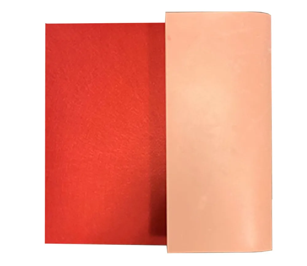 Tout Pour le Jeu Tapis de cartes rouge 40 x 60 cm feutrine dos latex
