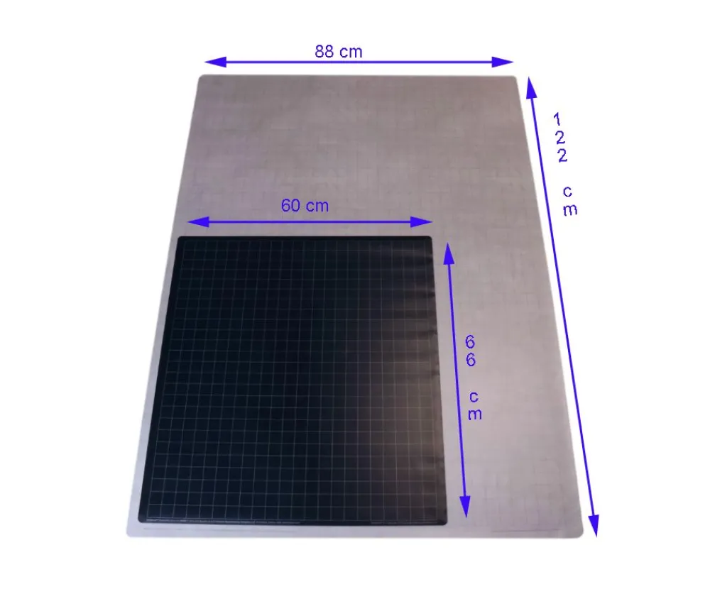 Tout Pour le Jeu Tapis jeu recto noir - verso gris Megamat carré effaçable plateau 122 x 88 cm